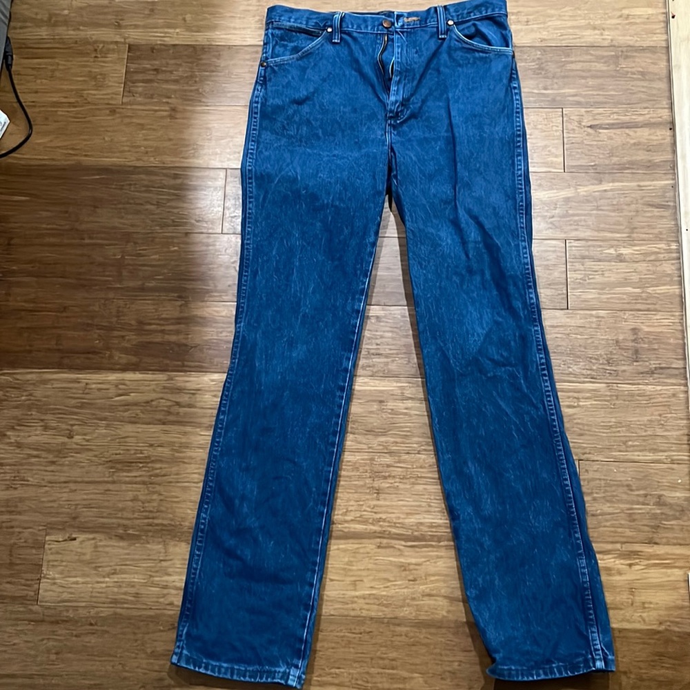 Wrangler 34x36 mens slim jeans